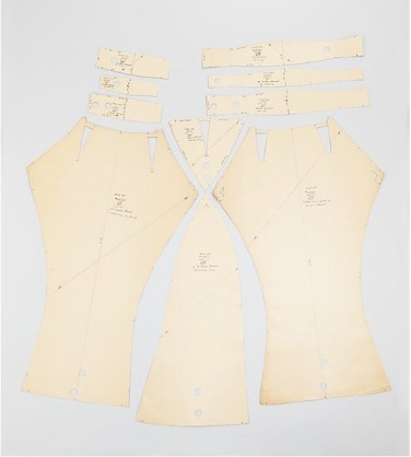 "Diamond" flat skirt pattern, 1952. From the Brooklyn Museum Costume Collection at The Metropolitan Museum of Art, accession number 2009.300.2810a–j. Gift of Mrs. John de Menil, 1957.