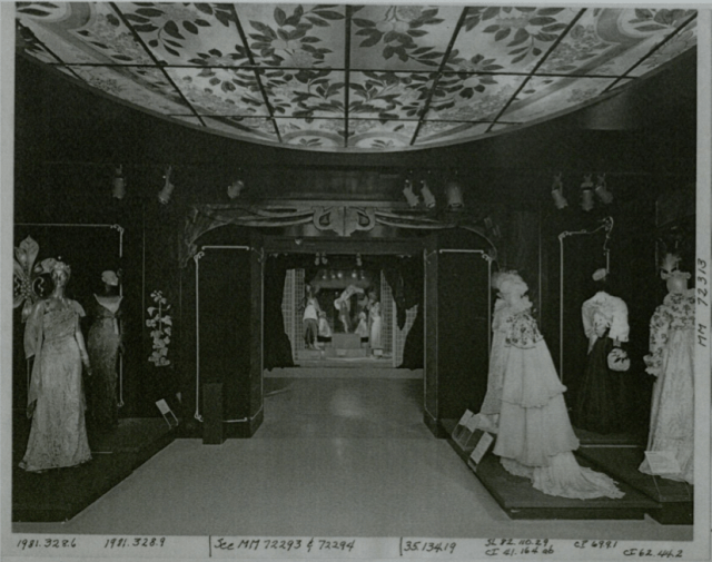 Aviewof“SmallMaxim’sGallery,”1982.	