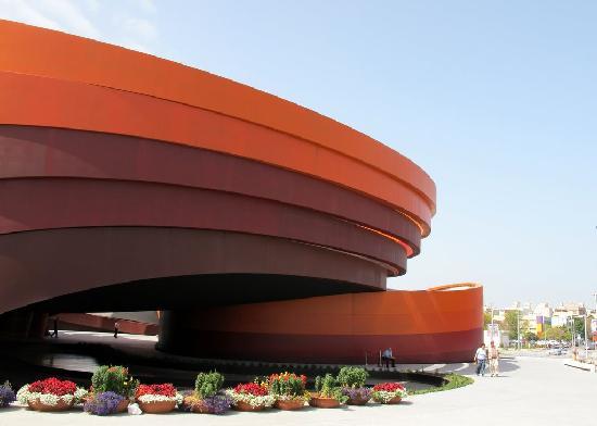Design Museum Holon, designed by Ron Arad