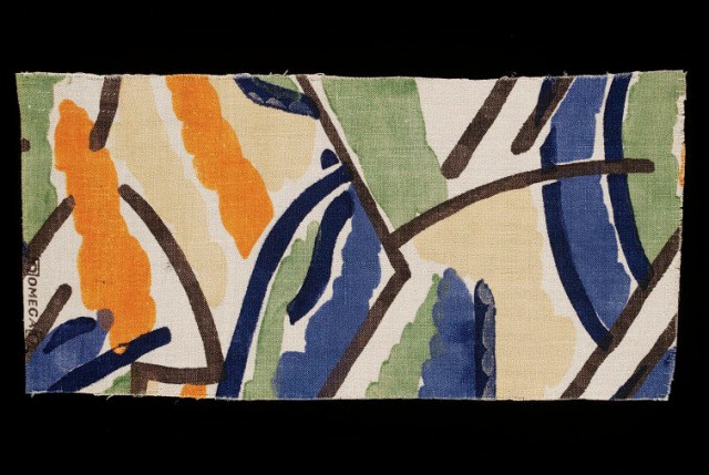 Bell, Vanessa. Pamela, 1913. Printed linen, 40.5 x 19.7 cm. Accession number T.238-1931 at the Victoria and Albert Museum.