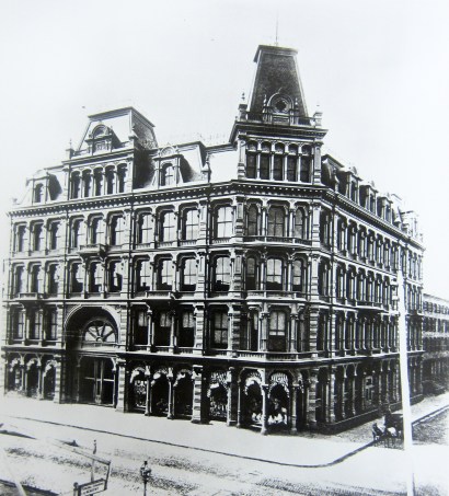 Lord and Yalor Broadway and 2oth, 1870-1904